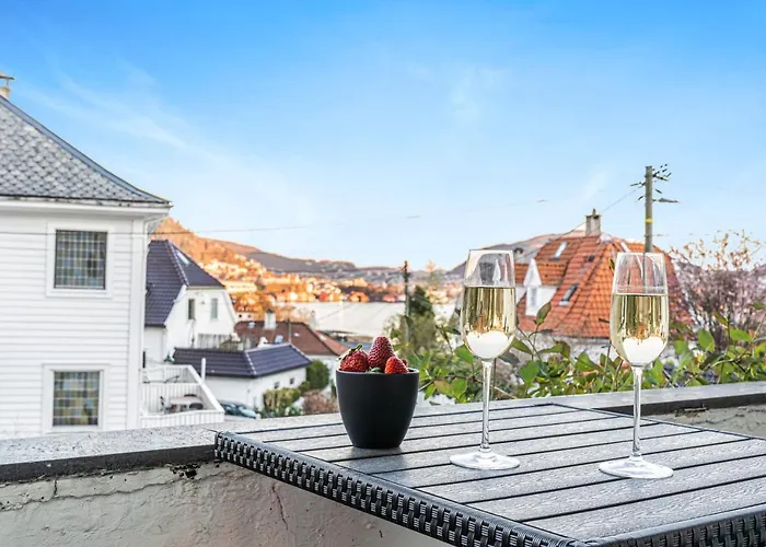 Big W/ A View And Parking Bergen